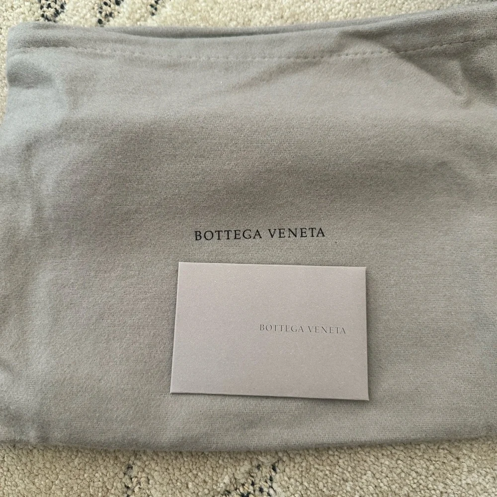 Bottega Veneta Intrecciato Zip Around Wallet